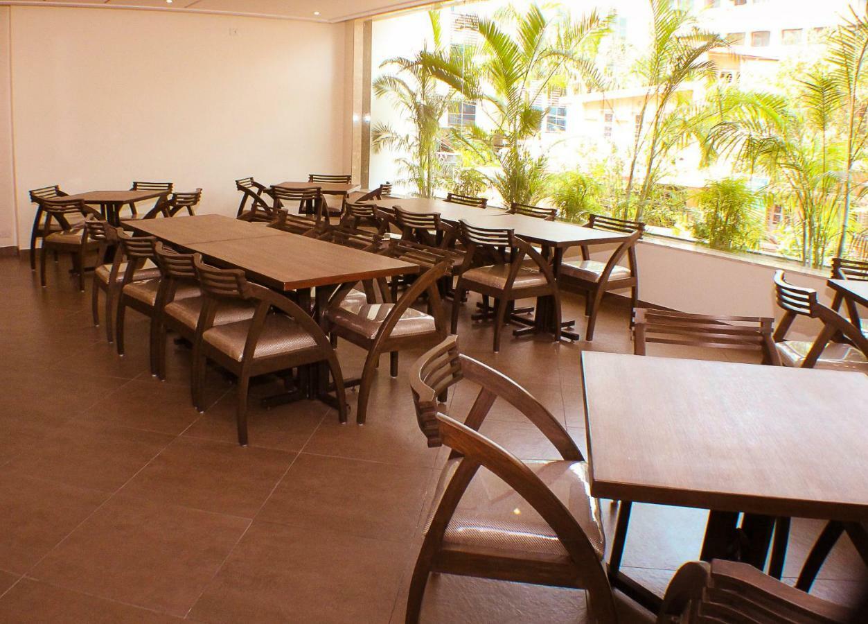 Hotel The Pioneer Visakhapatnam Zewnętrze zdjęcie