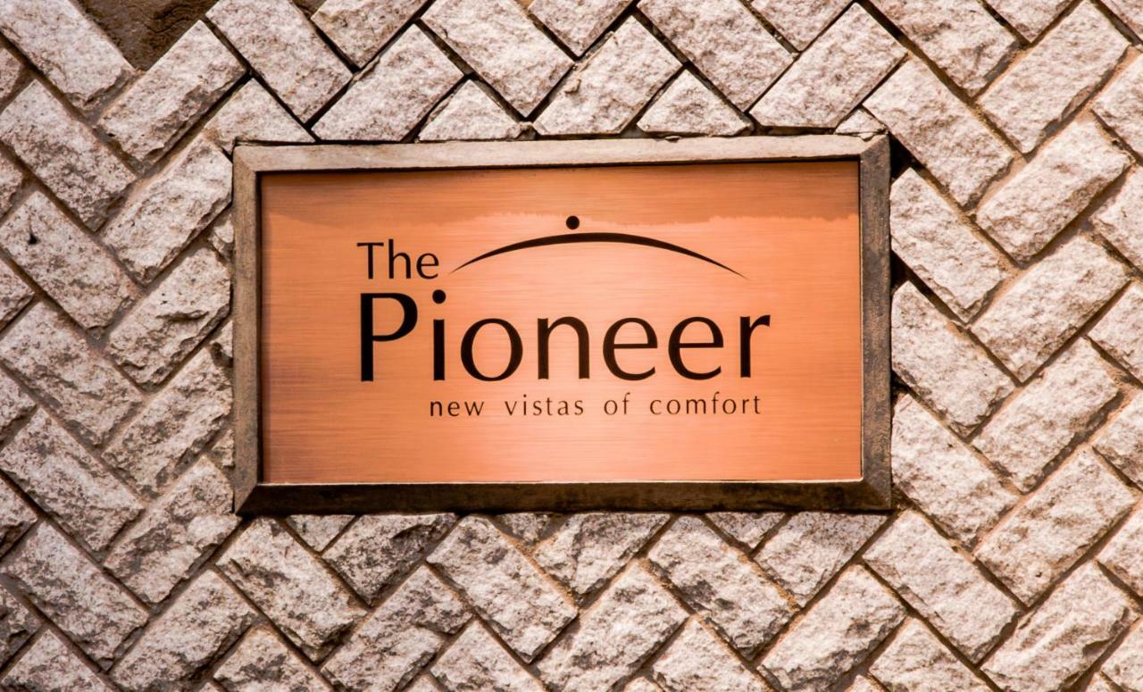 Hotel The Pioneer Visakhapatnam Zewnętrze zdjęcie